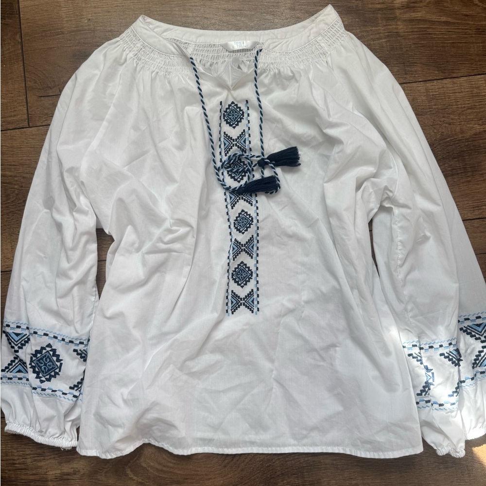 Time and Tru White Top with Navy Embroidery